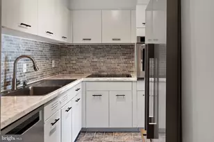 560 N St SW, Washington, DC 20024 - Photo 14