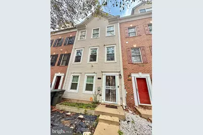 836 Hr Drive SE, Washington, DC 20032 - Photo 1