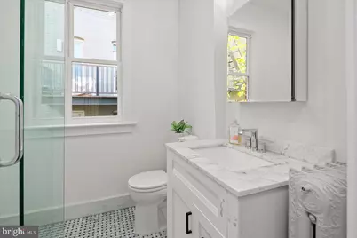 1819 Wyoming Avenue NW, Washington, DC 20009 - Photo 36