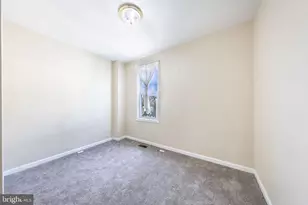 1388 NE E NE, Washington, DC 20002 - Photo 8