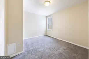 1388 NE E NE, Washington, DC 20002 - Photo 10