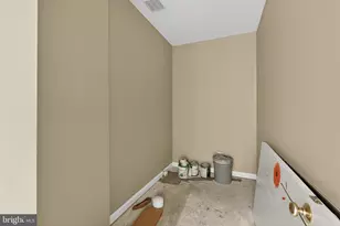 831 Marjorie Ct SE, Washington, DC 20032 - Photo 4