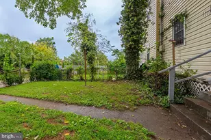 1511 17th St SE, Washington, DC 20020 - Photo 28