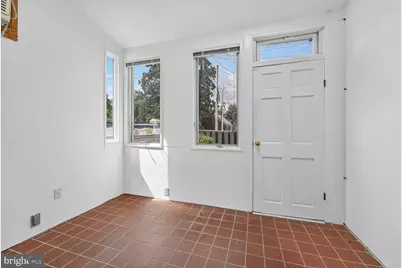 1656 33rd Street NW, Washington, DC 20007 - Photo 6