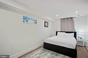 1404 Massachusetts Ave SE, Washington, DC 20003 - Photo 30