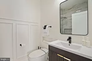 1404 Massachusetts Ave SE, Washington, DC 20003 - Photo 16