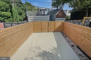 1404 Massachusetts Ave SE, Washington, DC 20003 - Photo 46