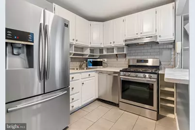 1260 21st Street NW #709, Washington, DC 20036 - Photo 4