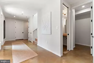 21 Overbeck Aly NE, Washington, DC 20002 - Photo 26