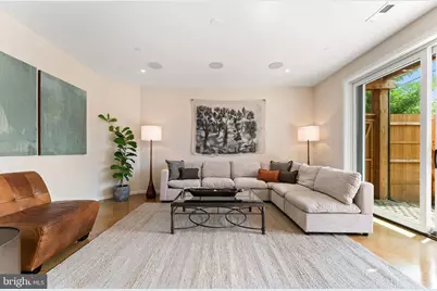 21 Overbeck Alley NE, Washington, DC 20002 - Photo 12