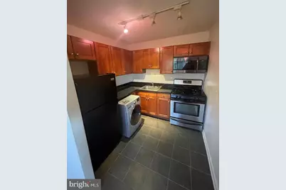 3111 Naylor Road SE #301, Washington, DC 20020 - Photo 4