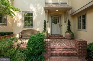 2927 44th St NW, Washington, DC 20016 - Photo 4