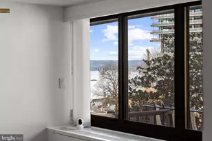 2500 Virginia Ave NW, Washington, DC 20037 - Photo 30