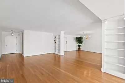 2500 Virginia Avenue NW #517-S, Washington, DC 20037 - Photo 4