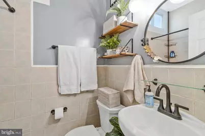 1602 Isherwood Street NE #3, Washington, DC 20002 - Photo 8