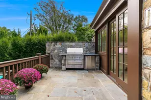 5033 Tilden St NW, Washington, DC 20016 - Photo 32