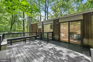 2855 Davenport St NW, Washington, DC 20008 - Photo 26