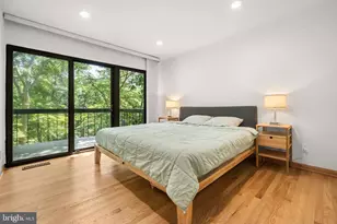 2855 Davenport St NW, Washington, DC 20008 - Photo 12