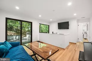 2855 Davenport St NW, Washington, DC 20008 - Photo 30