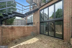 2519 I St NW, Washington, DC 20037 - Photo 46