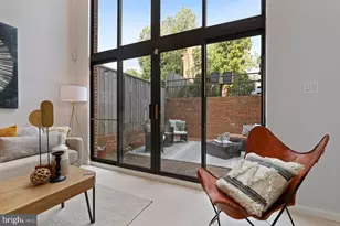 2519 I St NW, Washington, DC 20037 - Photo 14