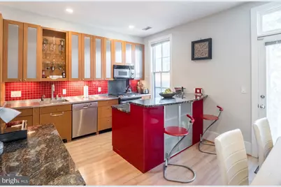 1407 33rd Street NW, Washington, DC 20007 - Photo 4