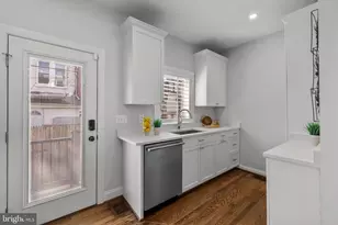 760 Hobart Pl NW, Washington, DC 20001 - Photo 14