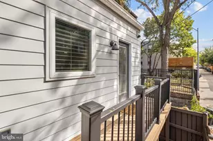 760 Hobart Pl NW, Washington, DC 20001 - Photo 18