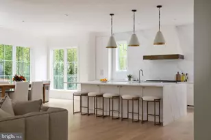 2916 Chesapeake St NW, Washington, DC 20008 - Photo 4