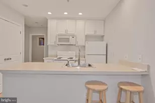 648 C St NE, Washington, DC 20002 - Photo 8