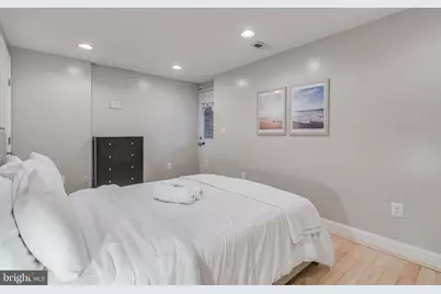 26 T Street NE #1, Washington, DC 20002 - Photo 12