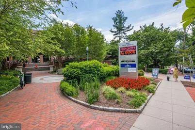 4297 Embassy Park Drive NW, Washington, DC 20016 - Photo 38