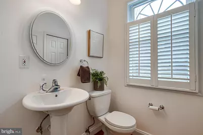 2015 Branch Avenue SE, Washington, DC 20020 - Photo 24