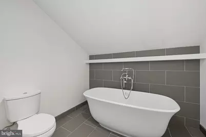 901 D Street NE #207, Washington, DC 20002 - Photo 28