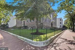 901 D St NE, Washington, DC 20002 - Photo 2
