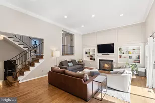 2729 Unicorn Ln NW, Washington, DC 20015 - Photo 10