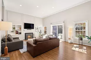 2729 Unicorn Ln NW, Washington, DC 20015 - Photo 8