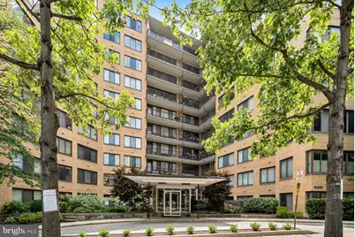 4740 Connecticut Avenue NW #414, Washington, DC 20008 - Photo 2