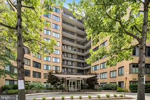 4740 Connecticut Ave NW, Washington, DC 20008 - Photo 2