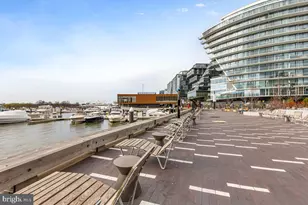 800 4th St SW, Washington, DC 20024 - Photo 38