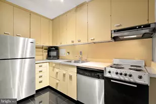 1311 Delaware Ave SW, Washington, DC 20024 - Photo 4