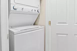 550 Hobart Pl NW, Washington, DC 20001 - Photo 18