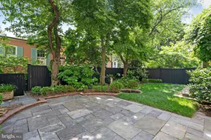 1527 35th St NW, Washington, DC 20007 - Photo 28