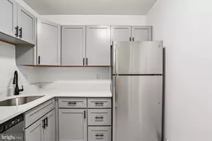 1690 Euclid St NW, Washington, DC 20009 - Photo 14