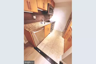 1010 22nd Street NW #B, Washington, DC 20037 - Photo 10