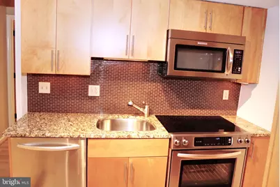 1010 22nd Street NW #B, Washington, DC 20037 - Photo 6