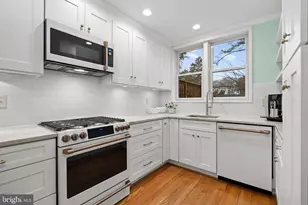 4415 Greenwich Pkwy NW, Washington, DC 20007 - Photo 10