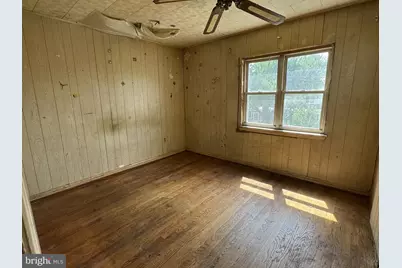 331 34th Place NE, Washington, DC 20019 - Photo 6