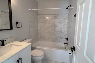 4003 Blakney Ln SE, Washington, DC 20032 - Photo 24