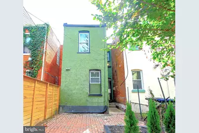 1702 A Street SE, Washington, DC 20003 - Photo 18